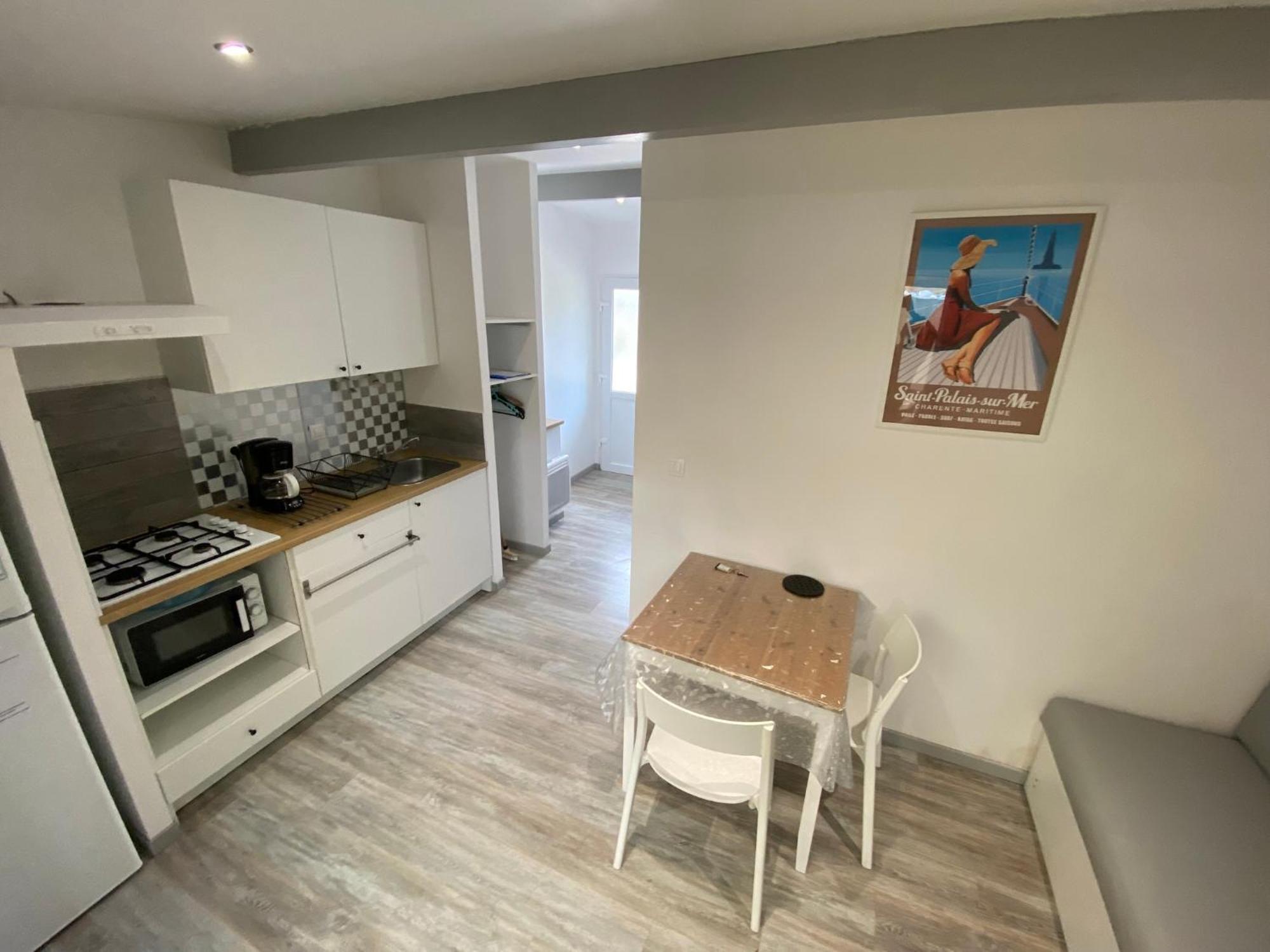 Camping Le Repos Saint-Palais-sur-Mer Exterior foto
