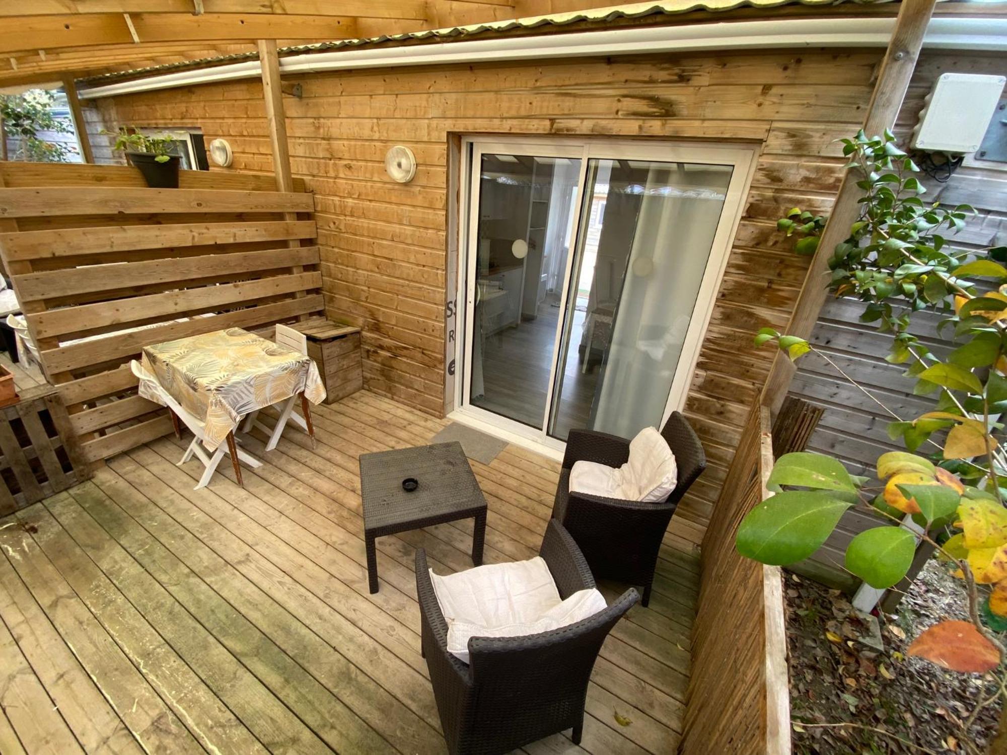 Camping Le Repos Saint-Palais-sur-Mer Exterior foto