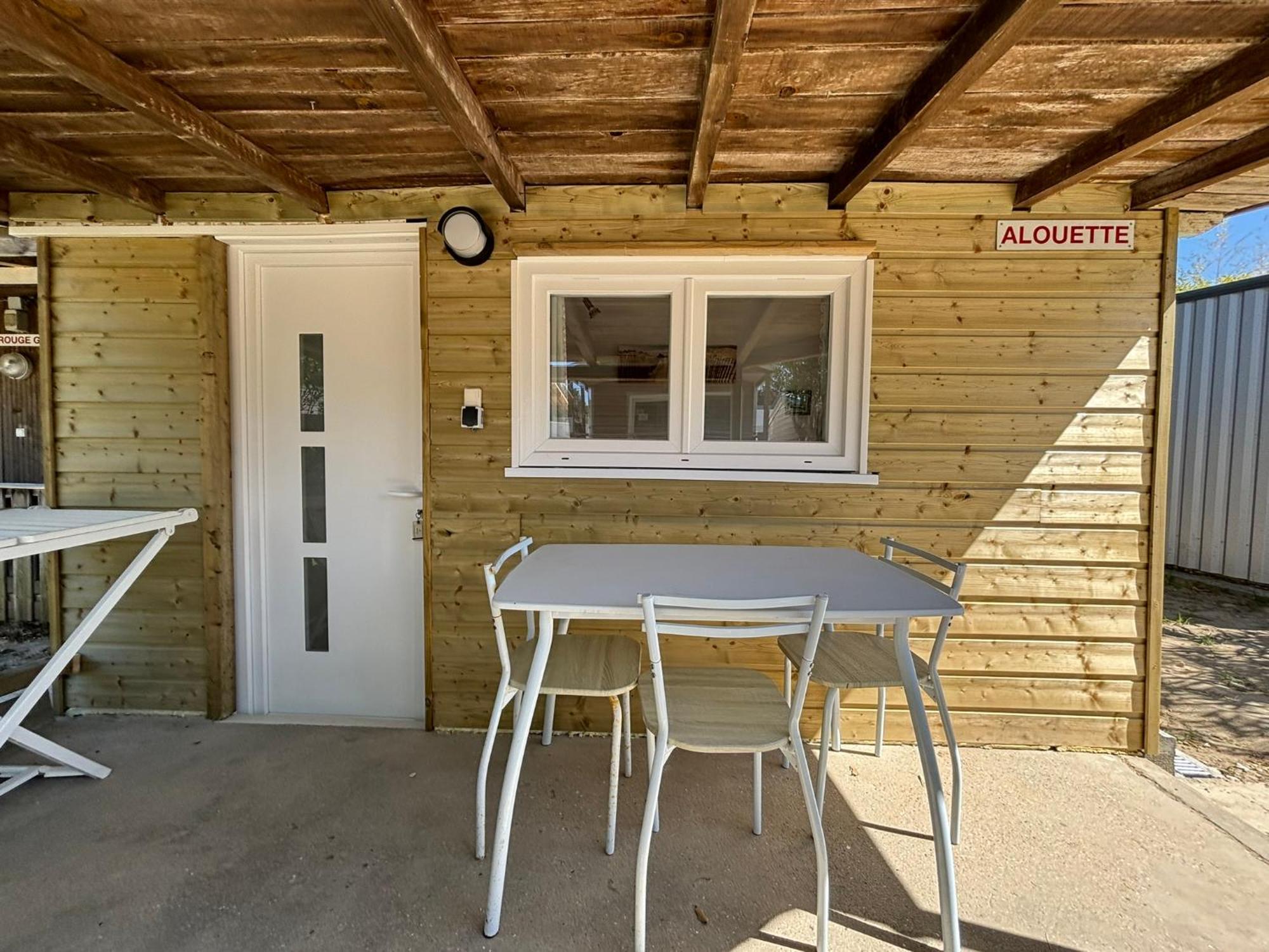 Camping Le Repos Saint-Palais-sur-Mer Exterior foto
